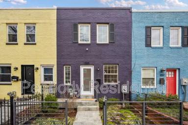 Main picture of 1259 16th St NE
