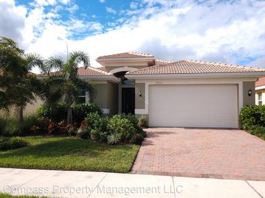 Main picture of 19325 Yellowtail Ct