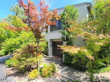Main picture of 166 Sand Hill Cir