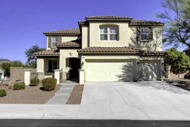 Main picture of 18 Blue Valley Dr