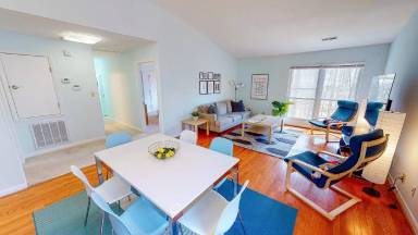 Main picture of 201 Howell St