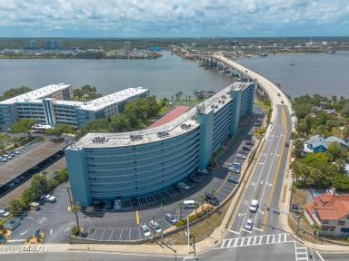 Main picture of Riverplace One Hundred