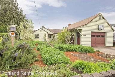 Main picture of 4525 NE 77th Ave