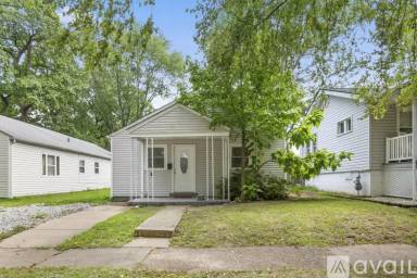 Main picture of 3330 Bendick Ave