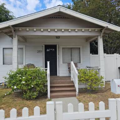 Main picture of 277 E Providencia Ave