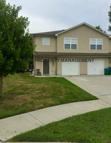 Main picture of 408 S Darrowby Dr
