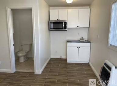 Main picture of 9722 Arkansas St