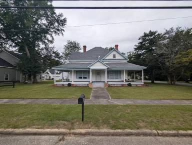 Main picture of 414 N Caswell St