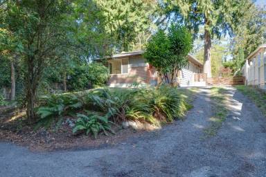 Main picture of 1326 SW 120th St