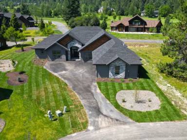 Main picture of 86 Marie Victoria Ct