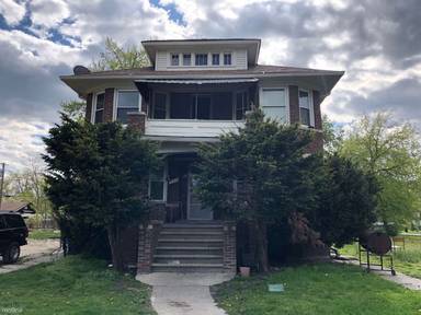 Main picture of 671 Philip St