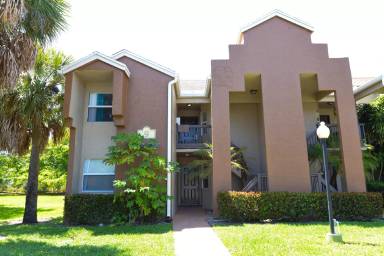 Main picture of 446 SW 113th Way