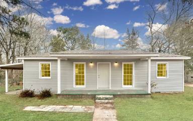 Main picture of 259 Maxie Loop