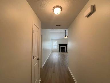 Main picture of 1508 Carrick Dr