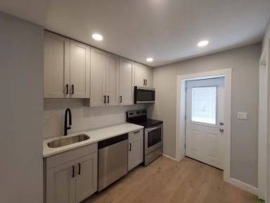 Main picture of 4663 Umbria St
