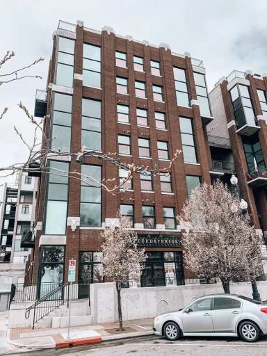 Main picture of Broadway Park Lofts