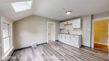Main picture of 7602 Neville Ave
