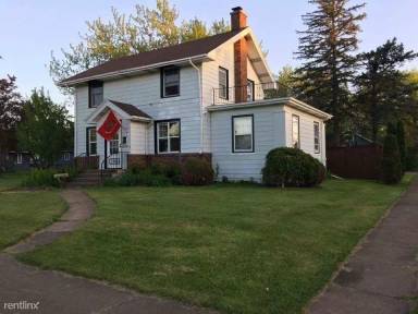 Main picture of 1502 E 5th St