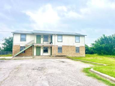 Main picture of 1002 Eastside Dr