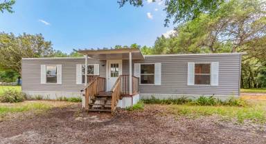 Main picture of 41315 Sleepy Ln