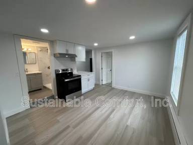 Main picture of 54 Shelby St