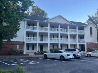 Main picture of 1900 Trailwood Heights Ln