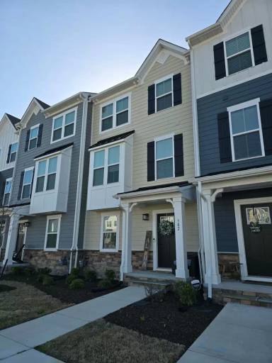 Main picture of 302 Fost Blvd