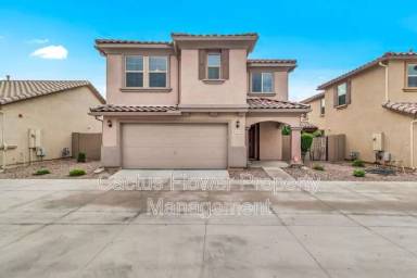 Main picture of 1245 N Balboa