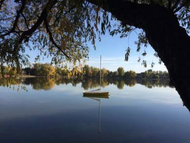Main picture of 2712 Parklake Ct