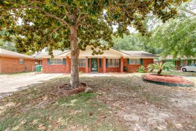 Main picture of 109 Ralph Dr