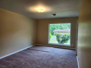Main picture of 831 Darryl Ln