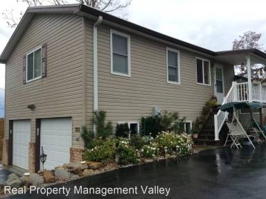 Main picture of 355 Pine Grv