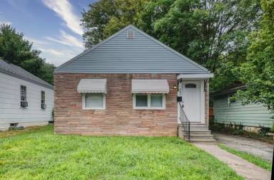 Main picture of 1433 E 19th Ave