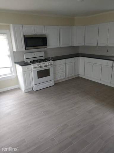 Main picture of 19 Mount Vernon St