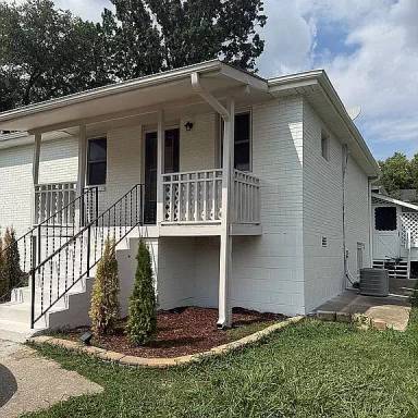 Main picture of 416 Lutie Dr