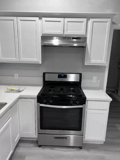 Main picture of 4317 Riverbend Ln