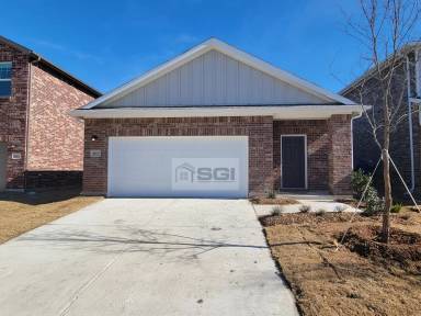 Main picture of 1815 Chapel Hill Rd
