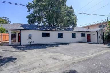 Main picture of 2121 Glenada Ave