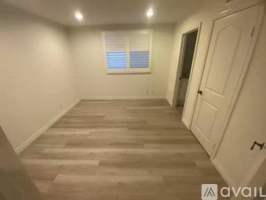 Main picture of 803 Terrace Ln E