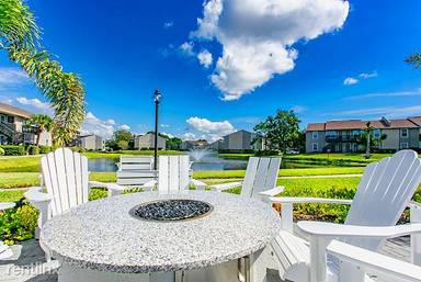 Main picture of Trellis at the Lakes Apartments