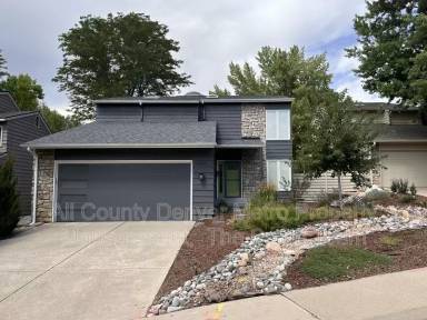 Main picture of 1547 W Briarwood Ave
