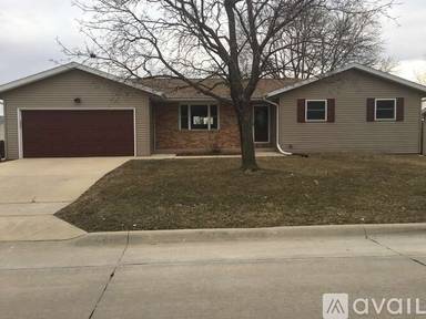 Main picture of 5479 Sun Valley Dr