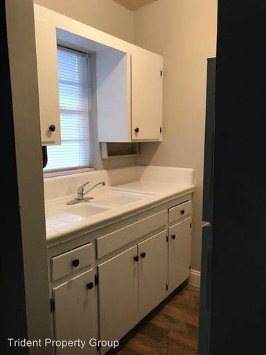 Main picture of 2706 E Grant Ave