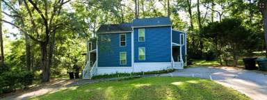 Main picture of 2499 Dundee Dr