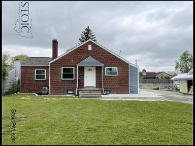 Main picture of 1101 Forest Dr