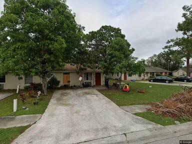 Main picture of 33 Road Ave