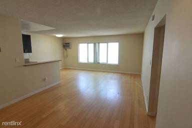 Main picture of 1847 Winona Blvd
