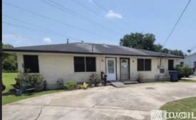 Main picture of 206 Robertson St