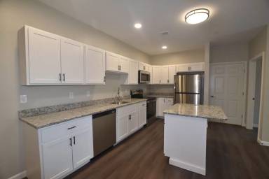 Main picture of 217 Rockingham Rd