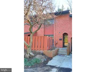 Main picture of 1804 Worthington Dr
